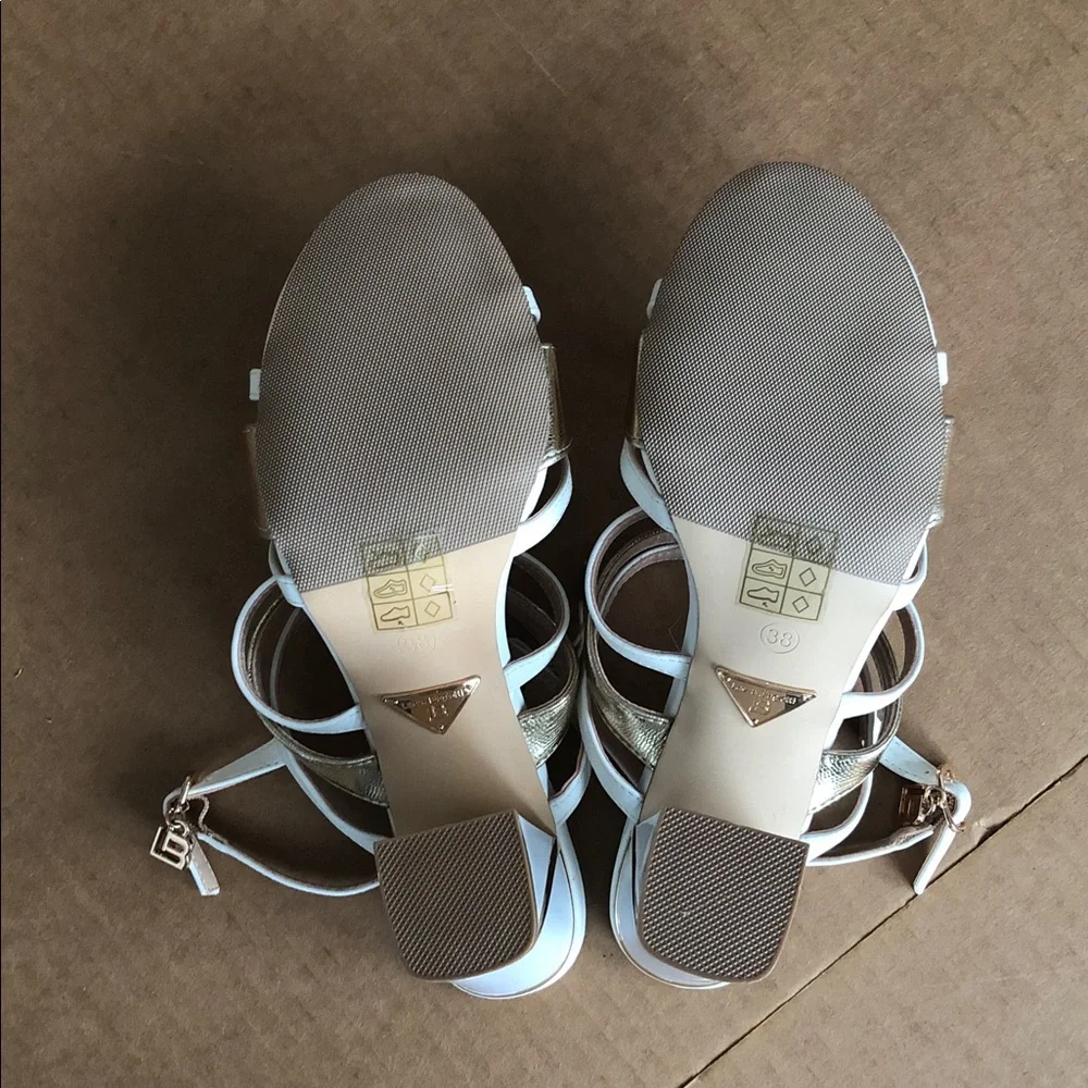 Laura Biagiotti NEW Ivory and Gold Sandals Size 38